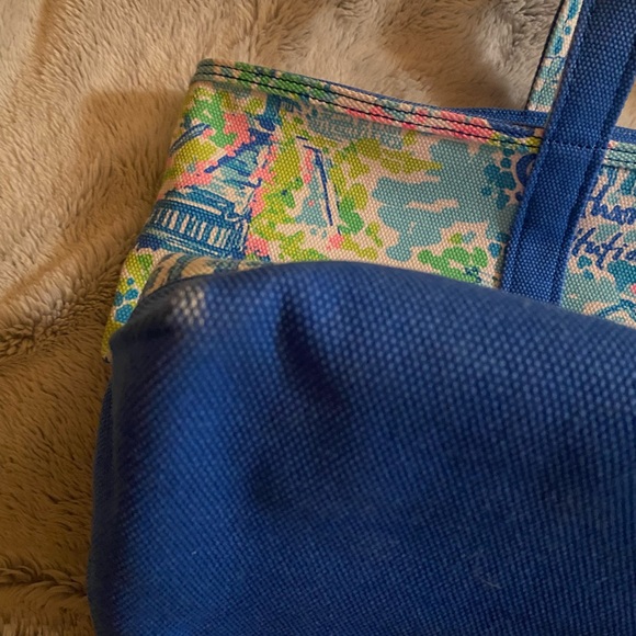 Lilly Pulitzer Lilly Loves DC tote bag - Picture 12 of 12